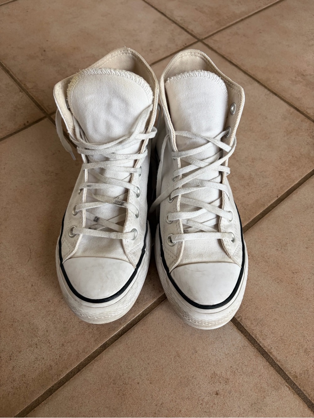 Converse Chuck Taylor all star high tops white